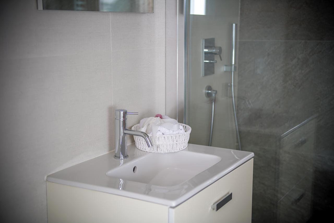 Chicco Di Caffe' Bed and Breakfast Monopoli Buitenkant foto